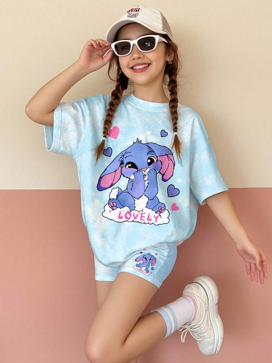 SHEIN 2 件套可爱卡通蓝色兔子,针迹图案,扎染天蓝色青少年女孩休闲宽松短袖圆领 T 恤和紧身自行车短裤,适合夏季寒冷 - 彩色 - 查看 1