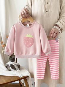 SHEIN 女婴幼儿/新生儿 0-3 岁春夏休闲家居服和外套可爱水果草莓印花圆领长袖运动衫 + 罗纹修身打底裤套装