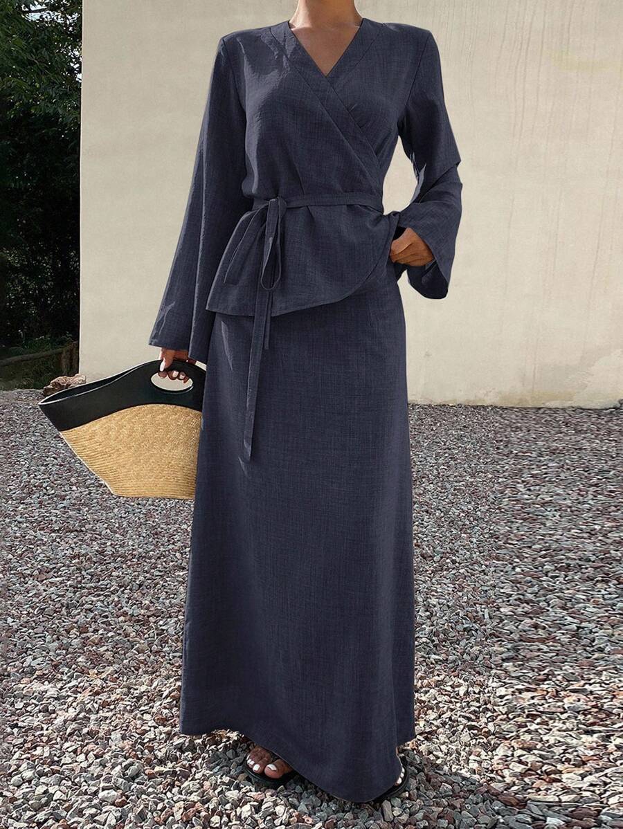 Livesso 女士两件套：系腰短款上衣和鱼尾裙，夏季 - 藏蓝色 - 查看 1