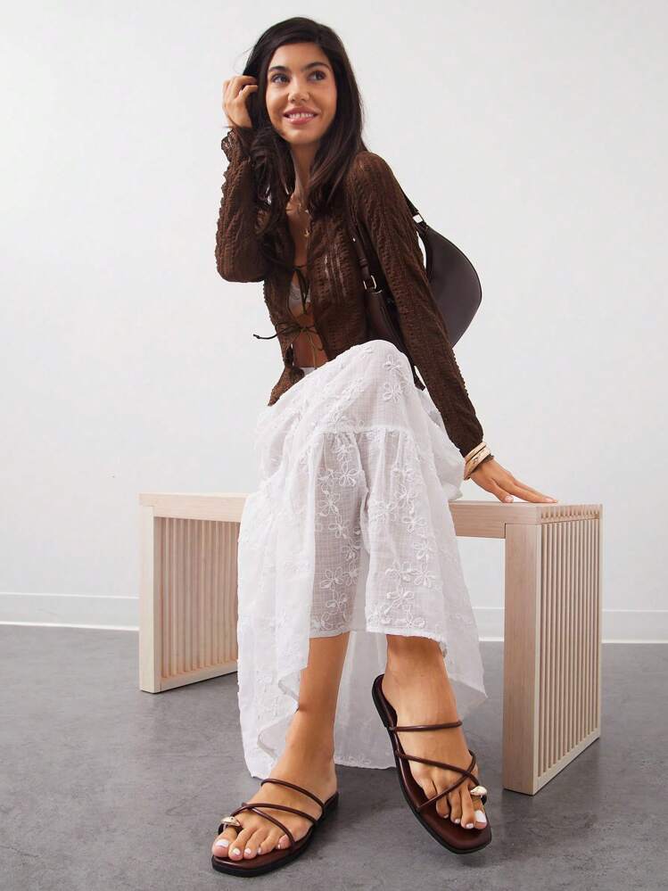 SHUZIA 女士光滑光泽纹理棕色带金色点缀环趾人字拖鞋 - 时尚高品质优雅 - 棕色 - 查看 2