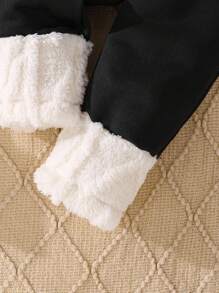 SHEIN 2 件婴幼儿女童休闲保暖羊毛连帽衫套装和黑色拼布裤，适合秋冬季日常穿着 - 杏色 - 查看 7