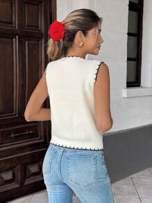 Pariaura 2025 Summer New Women's White Button French Elegant Casual Style Versatile, Atmospheric, Exquisite, Gentle Design, Unique Outing Commuting, Dating, Round Neck Button Sweater, Cardigan