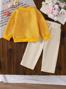 Conjunto de suéter con flores 3D tejidas y pantalones de pierna recta para bebé niña, para otoño/invierno - Amarillo - Ver 2