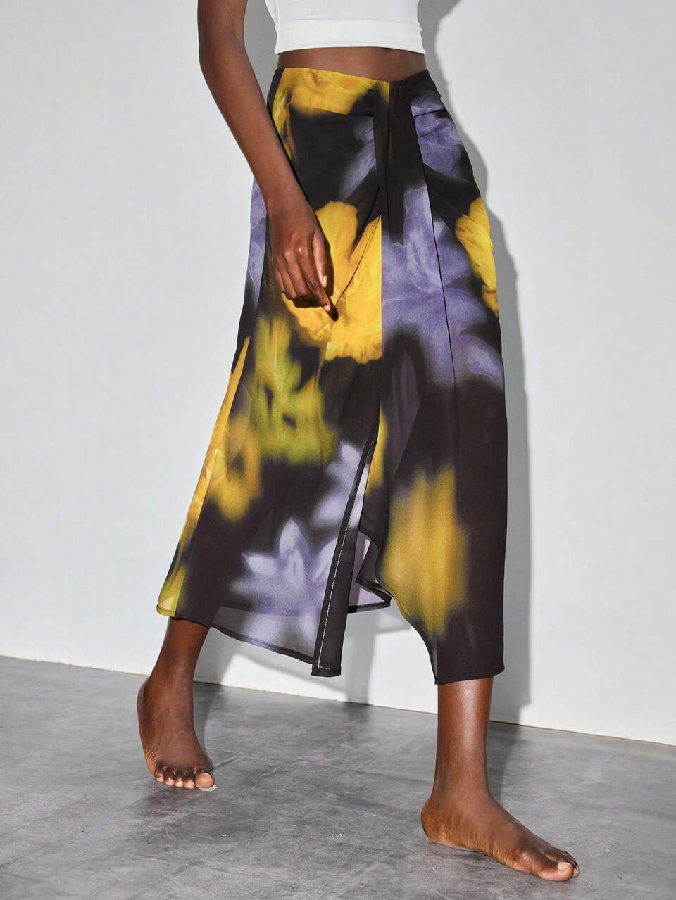 SHEIN Maija 2025 Autumn/Winter New Floral Tie Dye Pattern Printed Asymmetric Hem Women's Skirt, Elegant Urban Romantic Western Punk Y2K Country Music Festival Vintage Korean Airport Travel Street Wedding Guest Birthday Halloween Business Casual Office Date Party Outing Back To School