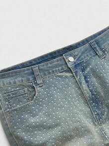 ROMWE MEN Street Life 男士时尚水钻装饰口袋休闲牛仔裤 - 淺色水洗藍 - 查看 3