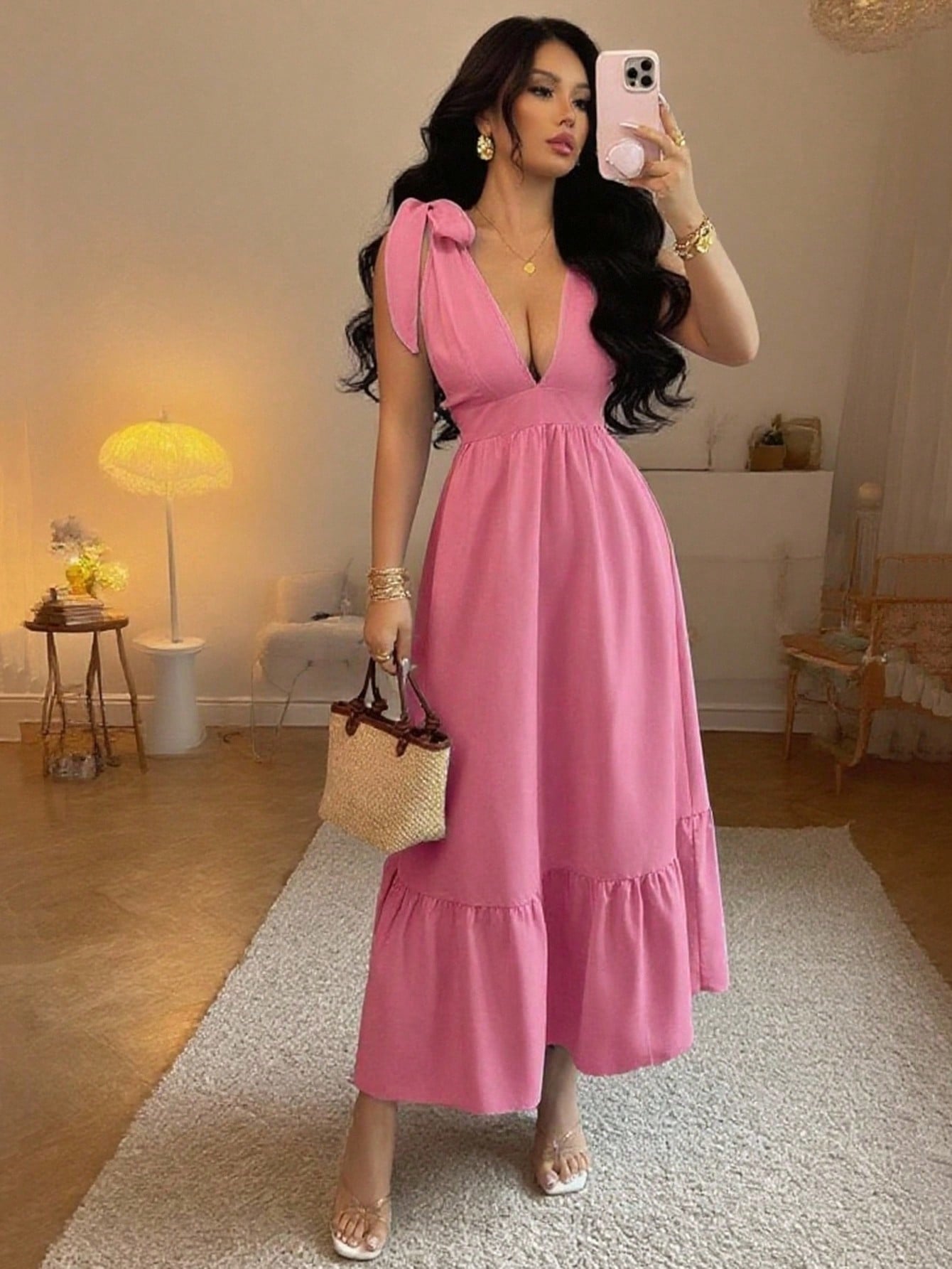 Rafferiza فستان أنيق بياقة على شكل حرف (V) بدون أك...