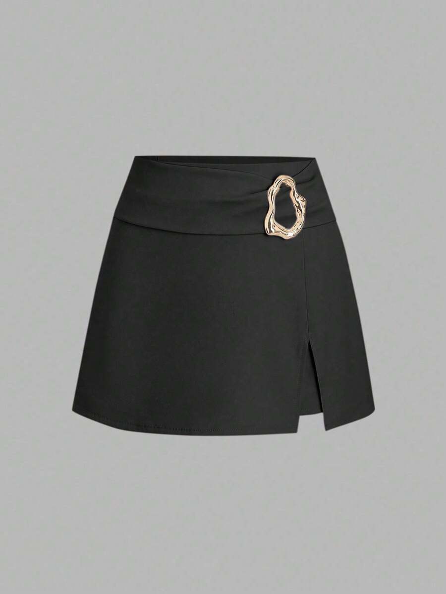 Sweetra Solid Color Versatile Fitted Metal Decor Slit Hem Bodycon Mini Skirt - Black - View 1