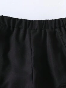 SHEIN Girls Sporty Casual Outfit, Stripe 07 Graphic Baseball Tee With Bow Cuffed Sleeves & Black Cargo Pants, Fashion Y2k Girl Outfits Girls 90s Outfit Tween Outfits