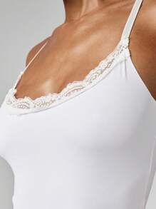 MISSGUIDED Bộ đồ liền thân ren cắt cao, dây mảnh, dáng suông, vừa vặn, không đường may, đồ lót thiết yếu hàng ngày, dây đeo có thể điều chỉnh, nữ tính - trắng - Xem 3