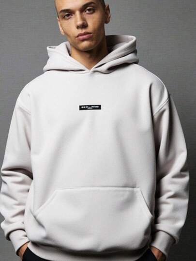 青少年男孩灰色丝带印花装饰简约廓形运动衫，休闲校园风格，舒适时尚，百搭，柔软面料，适合日常穿着、上学、外出、户外运动