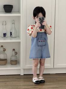 SHEIN Baby Mädchen Modisches Elegantes Digital bedrucktes Kurzarmhemd und Jeans-Overall-Kleid-Set, Sommer - Verschiedenfarbig - Übersicht 1