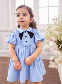 SHEIN Vestido de Manga Curta com Laço Fofinho e Babado para Bebê Menina, Estilo Escola de Verão