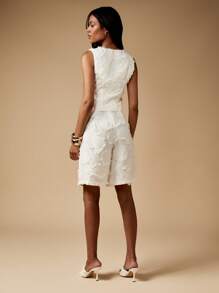 MISSGUIDED Raw Edge Woven Two Piece Set Buttoned Vest And Bermuda Shorts Summer Festival Vacation Resort Wear Co Ord With Frayed Detail - White - View 2