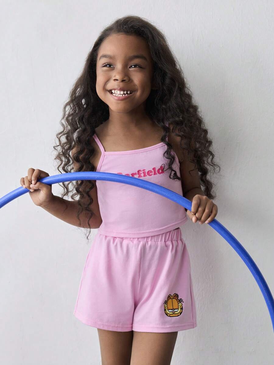 Maija Kids GARFIELD | SHEIN Maija Kids Young Girl 2pcs Letter Graphic Cami Top And Cat Embroidery Shorts Set - Pink - View 1