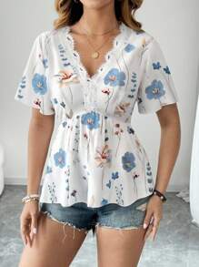 SHEIN LUNE Plus Size Women V-Neck Floral Ruffle Trim Short Sleeve Tie Waist Floral Vacation Romantic Elegant Blouse