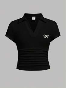 Girlism 2pcs/Set Tween Girl White&Black Versatile,Square V-Neck Short Sleeve T-Shirt, Designer Style, Summer Casual Polo Shirt, Waist-Length, Fitted Cut,Clean Girl Girls Shirt Pack Pack Of Tops Black And White Tops For Teen Girls Bow Shirts Shirts For Tween Girls Black And White