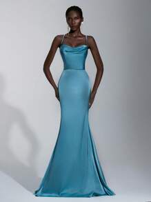 Elitara 优雅橄榄绿色缎面露背细肩带高腰修身性感珍珠装饰连衣裙，适合约会、度假、派对、婚礼、毕业典礼、伴娘 - 綠色 - 查看 3