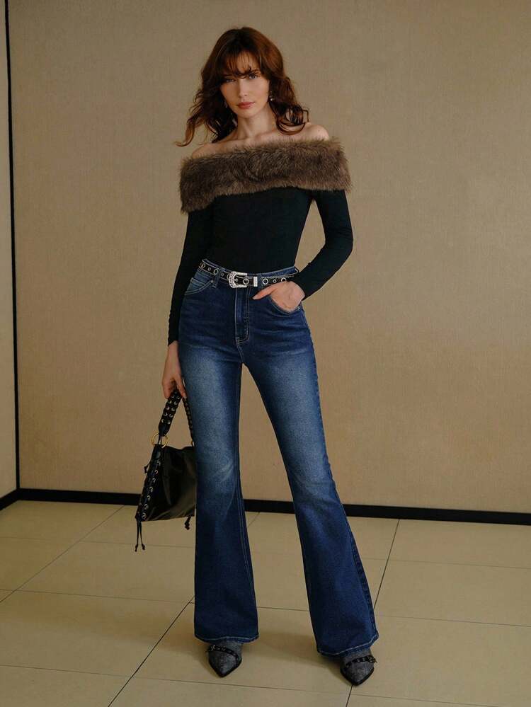 RHINESTONE FLAP POCKET FLARE LEG JEANS WITHOUT BELT