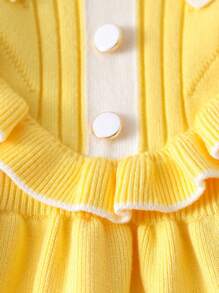SHEIN Elladie kids Baby Girl Long Sleeve Peter Pan Collar Sweater Dress,Pastel Yellow,Autumn,Cute,Family Matching Contrast Color Ruffle Trim Knit Clothes Spring Winter - Yellow - View 3