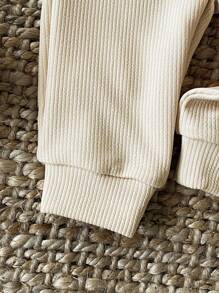 SHEIN 女婴0-3岁春夏休闲日常蝴蝶结条纹针织吊带背心+短裤两件套 - 卡其色 - 查看 4