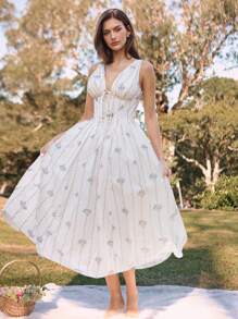 Savoree Women V-Neck Floral Midi Dress