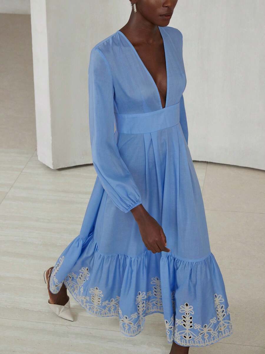 Aveloria Modichic Robe élégante de style rétro pour femmes avec col en V profond, manches longues et couleurs contrastées, avec broderie - Multicolore - Voir 1