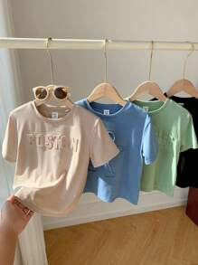 SHEIN 4 件套年轻男孩舒适休闲日常百搭压花字母短袖 T 恤，适合春、夏、秋、冬、日常穿着、运动装、户外、学校、派对、度假、拍照、返校季节 - 彩色 - 查看 8