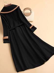 Ellevyn معطف كاجوال من الصوف بياقة وأكمام طويلة ومزدوج الصدر لحريمي بمقاسات كبيرة - الأسود - مشاهدة 10