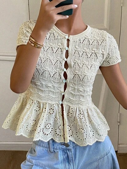 DAZY Suéter de punto casual de cuello redondo de manga corta con ajuste ceñido, dobladillo de encaje de unicolor y parches, para vacaciones, otoño