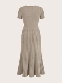 Modelyn 2 件套女士纯色圆领短袖上衣和优雅针织裙套装 2 件套秋冬 - 杏色 - 查看 8