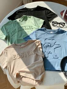 SHEIN 4 件套年轻男孩舒适休闲日常百搭压花字母短袖 T 恤，适合春、夏、秋、冬、日常穿着、运动装、户外、学校、派对、度假、拍照、返校季节 - 彩色 - 查看 3