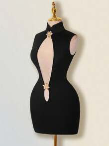 SHEIN ICON 女式性感修身旗袍领镂空金属花卉装饰迷你连衣裙