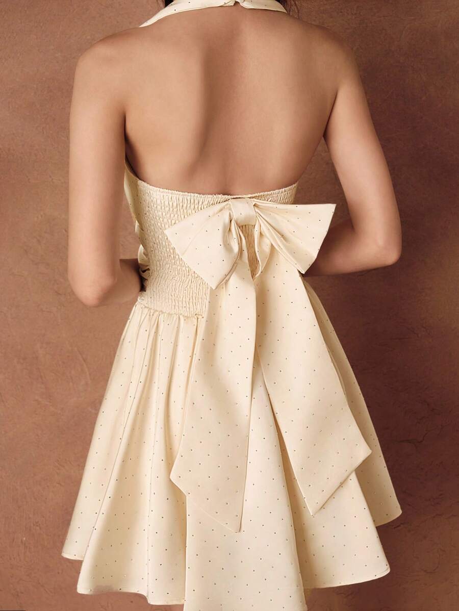 SHEIN Unity 优雅女士水钻装饰露背修身中长连衣裙,夏季 - 杏色 - 查看 1