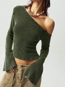 Bohemela Lässiges Strick-T-Shirt für Frauen mit einfarbigem Schalkragen, Glockenärmeln und tailliertem, verkürztem Schnitt