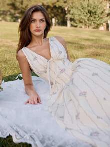 Savoree Women V-Neck Floral Midi Dress