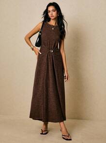 Poéselle 无袖环扣针织长款连衣裙 | 巧克力棕色A字晚礼服，秋季女装，女士纯色圆领休闲宽松长款无袖连衣裙，棕色长款连衣裙，商务休闲女装，环扣连衣裙，无袖针织连衣裙，秋季婚礼宾客礼服，简约晚装 - 棕色 - 查看 2