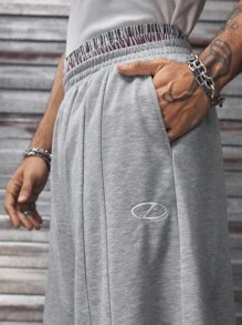 AXEPEAK Men's Elastic Waist Pockets Wide Leg Loose Casual Sweatpants - Light Grey - View 5