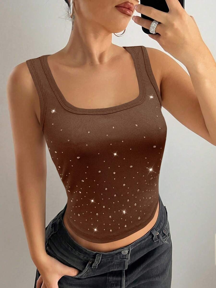 SHEIN PETITE 女款夏季時尚水鑽裝飾修身細肩帶背心,適合嬌小女性 - 咖啡棕 - 查看 1