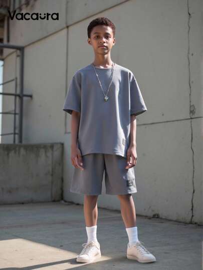 SHEIN Vacaura Tween Boy brevtryck kortärmad topp och shorts 2 delar Casual Set