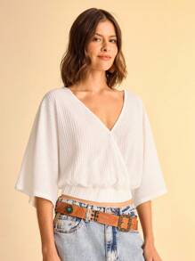 CAJUNI 女士度假风 V 领华夫格针织纹理休闲蝙蝠袖宽松短款上衣，夏季上衣，女士上衣，白色上衣，女士户外上衣，白色上衣，短款上衣，白色短款上衣，女士上衣，女士白色上衣，基础款上衣，女士夏季上衣，女士工作衬衫，女士休闲上衣。