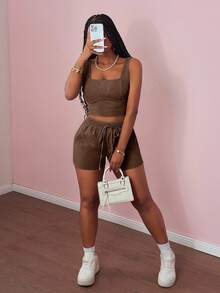 Slaydiva Nuevo conjunto de 2 piezas para verano: Camiseta sin mangas de cuello cuadrado casual y básica, y shorts ajustados con cordones, rayas, bolsillos, cremallera invisible, textura con efecto lavado ácido, para festival de música, Pascua, uso diario, vacaciones, crucero, playa, tomar el sol, estilo callejero, color verde, para mujer - Marrón - Ver 4