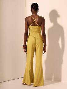 Zivah 2025新款夏季休闲优雅度假日常约会通勤生日派对沙滩度假性感摆领吊带斜下摆交叉后背上衣+喇叭阔腿裤超长裤卡其色棕色梭织面料女两件套-B