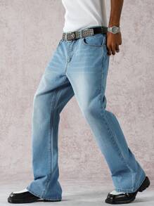 Manfinity Hypemode Men's Pockets Straight Leg Casual Flared Denim Jeans Light Blue Jeans For Men - Light Wash - View 3