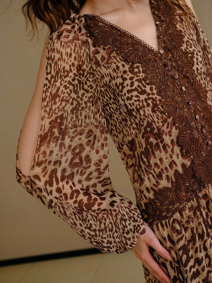 MOTF PREMIUM LEOPARD PRINT COLD SHOULDER LANTERN SLEEVE LACE TRIM FLOWY HEM LONG DRESS - Multicolor - View 2