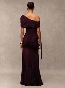 SHEIN BAE Burgundy Dress With A Flowing A-Line Skirt Is Elegant And Sophisticated, Suitable For Holidays, Weddings, Birthdays, Graduations, And Other Occasions. The Fitted Cut Makes It A Great Choice For Autumn Wear,Date Night Attire, Wedding Guest Wear, And Formal Wedding Guest Attire,Valentine's Day,Valentine Outfits For Women