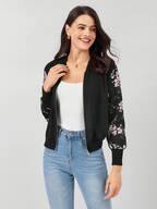 معاطف وجاكيتات