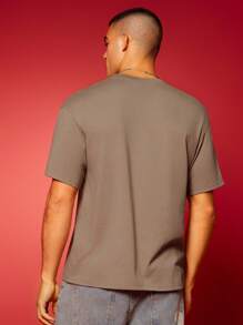 Doritos X SHEIN Men's Summer Casual Geometric & Letter Graphic Round Neck Short Sleeve T-Shirt - Khaki - View 2