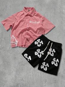 Manfinity Streetrush Set de 2 piezas de ropa estilo urbano para hombres jóvenes: camisa de manga corta y shorts, con gráficos de lema "Ángel y regalo", de tela escocesa clásica con vibra retro, personalizable, vintage, moda, adecuado para cultura urbana, calle, combinación de moda, uso casual diario, recreación al aire libre, regalo de vacaciones, unisex