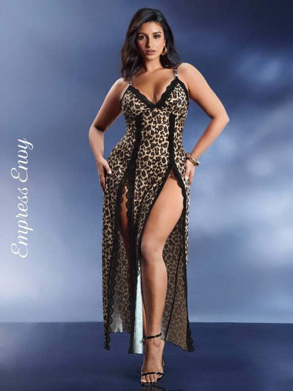 SHEIN Opulent Queen Plus Size Leopard Print Classic Sexy Lace Nightgown