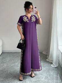 Chiquease Women's Black Floral Printed Casual/Holiday Dress, Spring/Summer Summer Dress Clothes For University - Purple - View 1